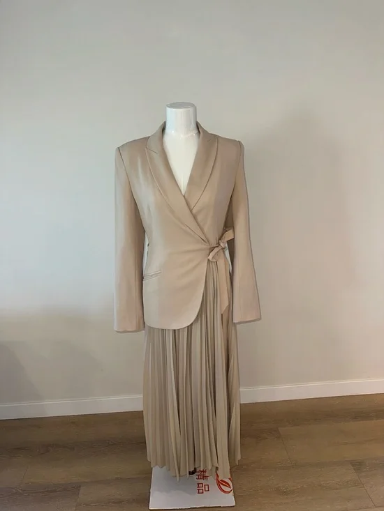 Simkhai Ambretta Dress - Picture 6 of 9